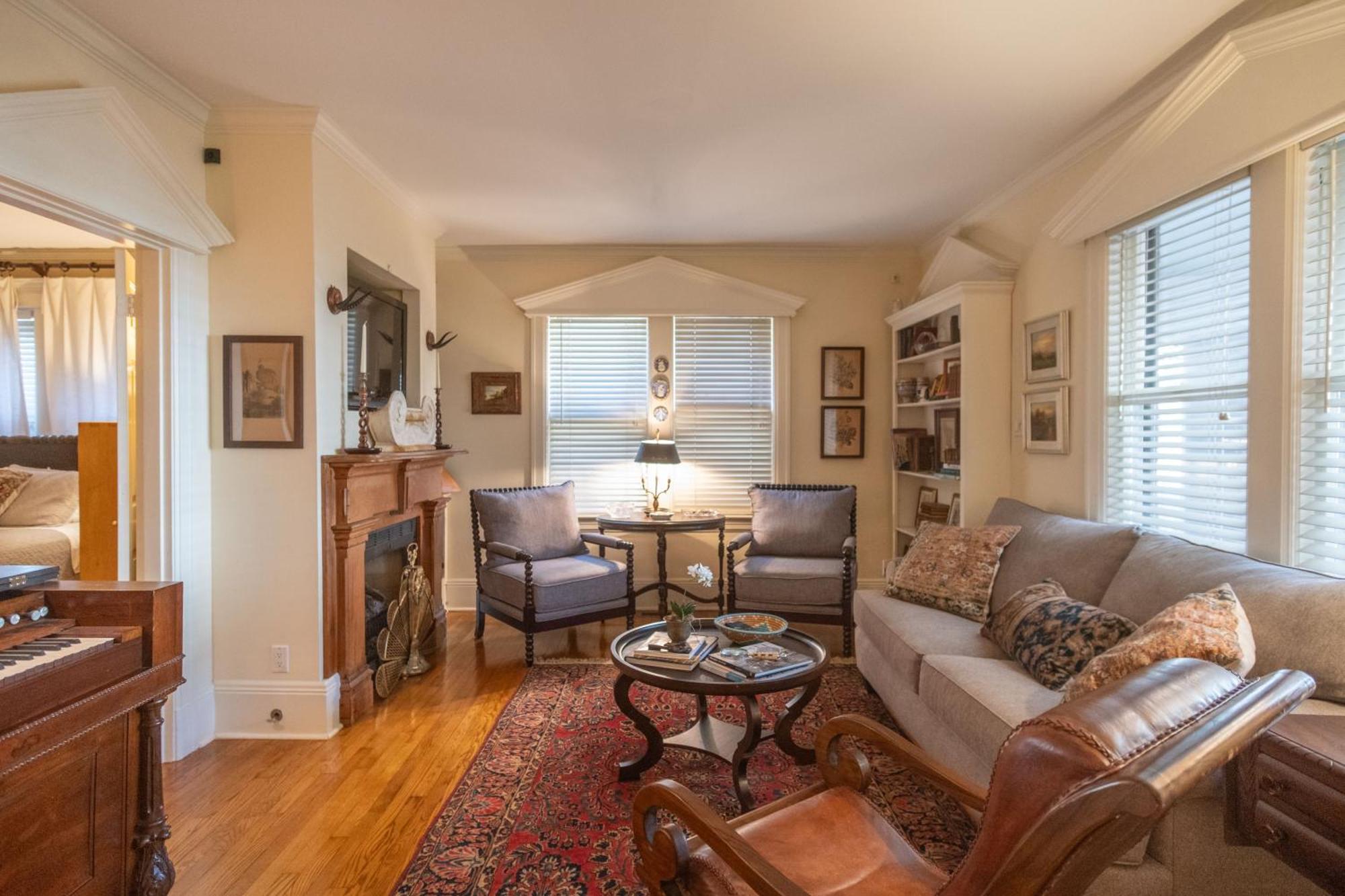 Southern Elegance In Heart Of Memphis Luaran gambar