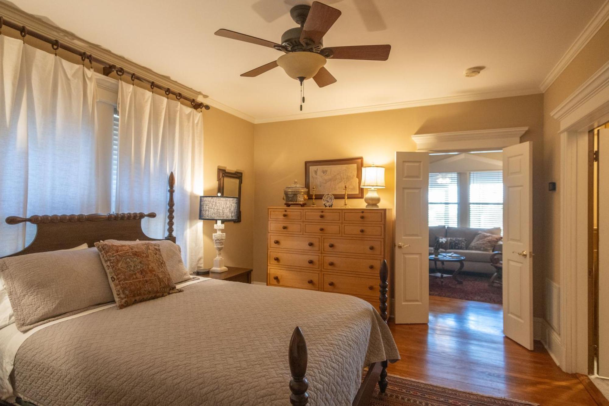 Southern Elegance In Heart Of Memphis Luaran gambar